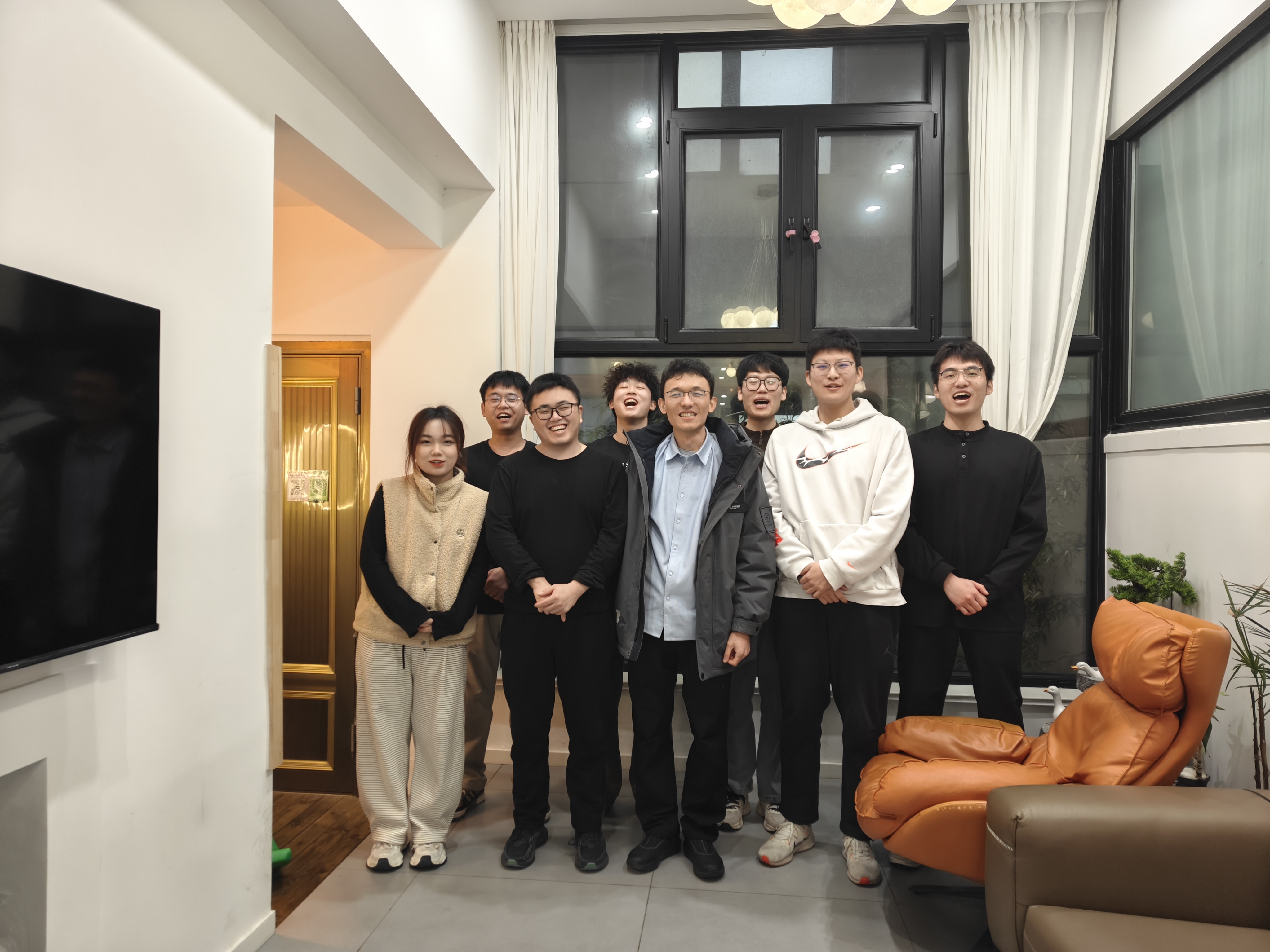 同学们用多才多艺喜迎寒假（有视频） - 主页